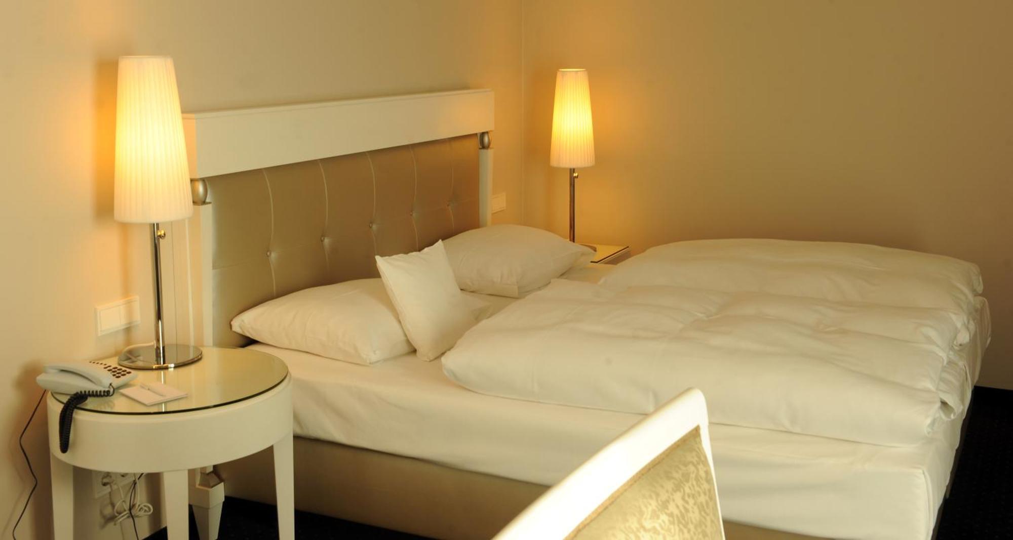 Hotel & Restaurant Schoenau Peine Bilik gambar